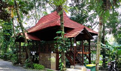 saung-jogjogan_3-taman-matahari